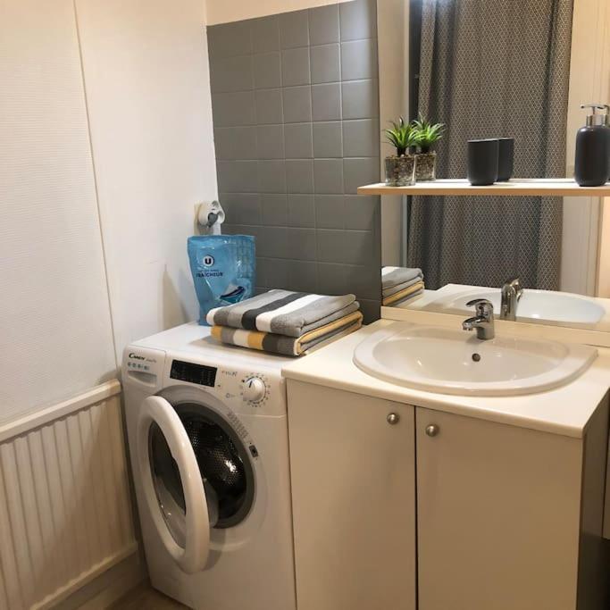 Appartement T2 Cosy Proche Centre Ville Vannes Luaran gambar